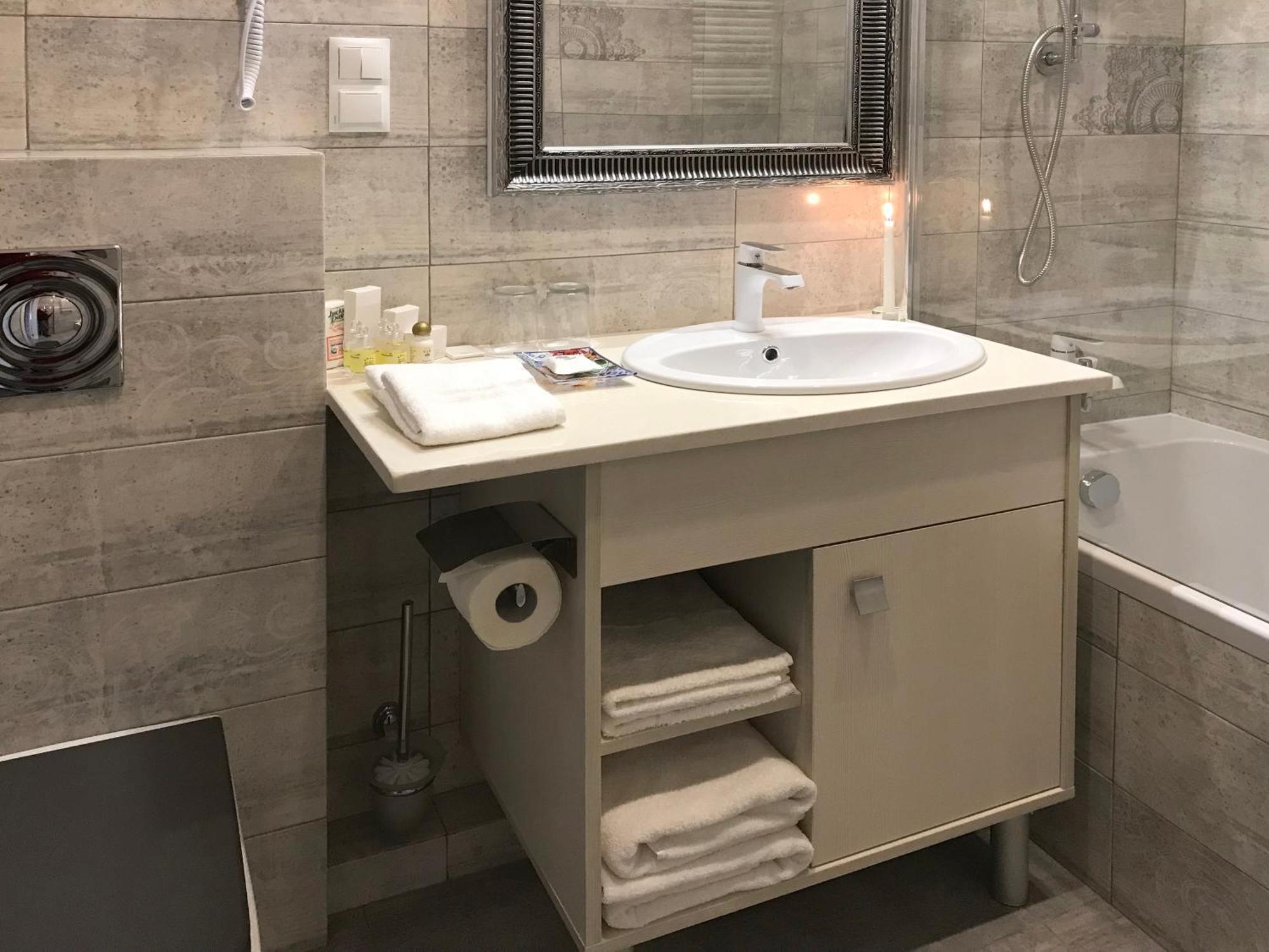 Apartment Eney リヴィウ エクステリア 写真