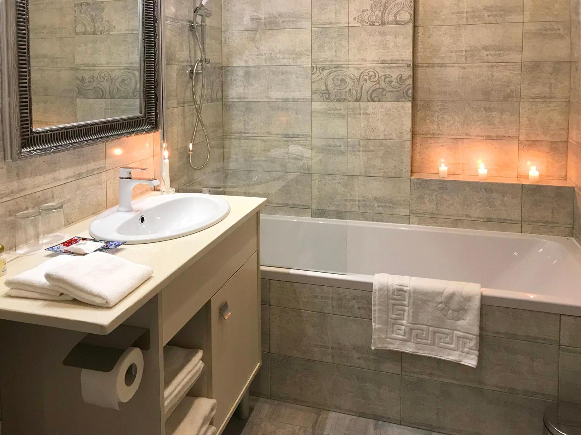 Apartment Eney リヴィウ エクステリア 写真