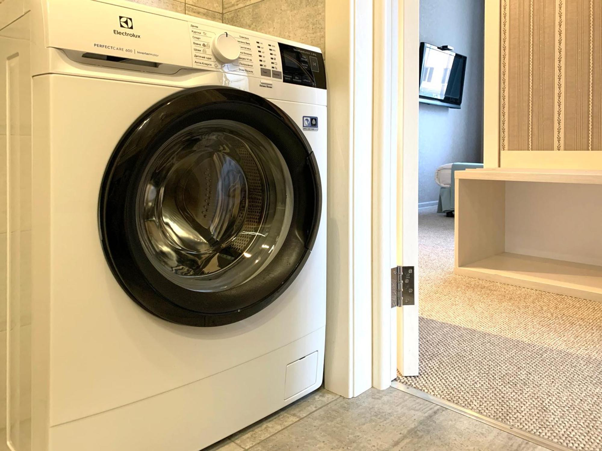 Apartment Eney リヴィウ エクステリア 写真